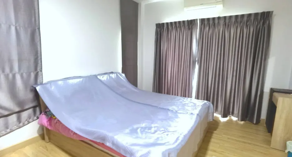 Casa en venta de 3 habitaciones en San Kamphaeng, Chiang Mai