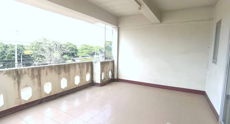 出售 2 卧室 联排别墅 在 Mueang Chiang Mai, Chiang Mai
