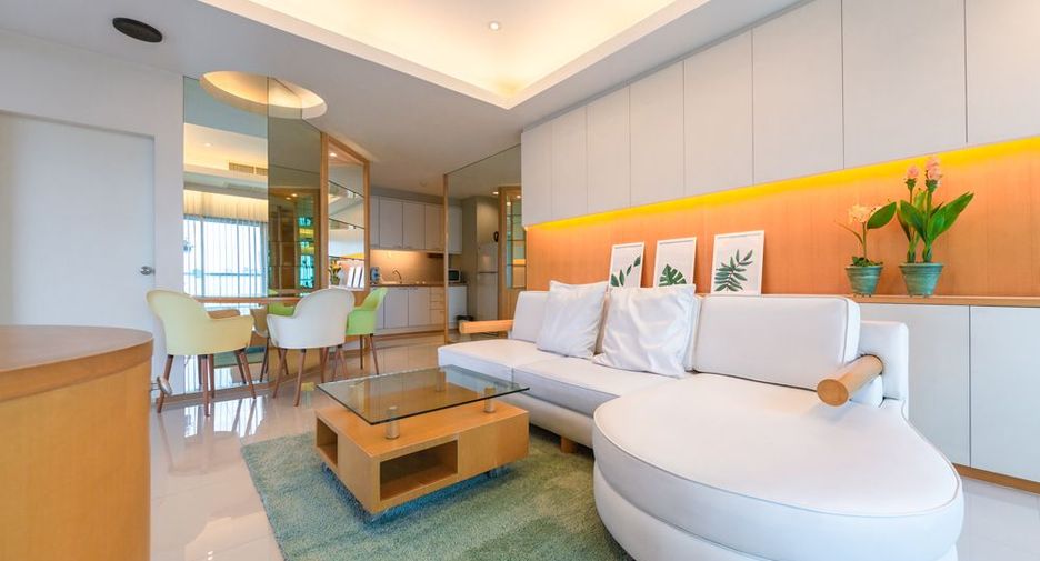 For rent 1 bed condo in Yan Nawa, Bangkok