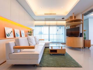 For rent 1 bed condo in Yan Nawa, Bangkok
