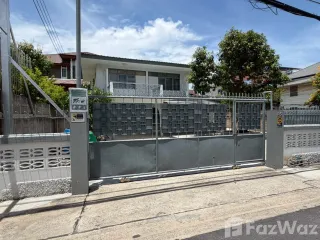 出租 4 卧室 独立屋 在 Bang Na, 曼谷