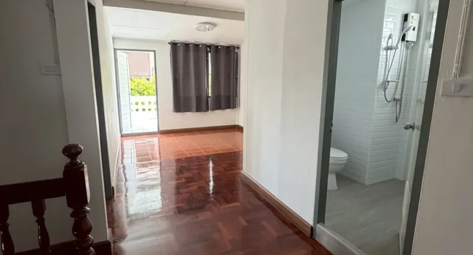 For rent 4 ベッドルーム house in Bang Na, Bangkok