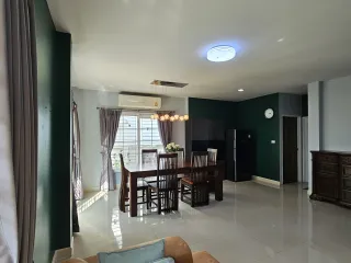 Haus zum Kauf mit 3 Zimmer in Bang Sao Thong, Samut Prakan