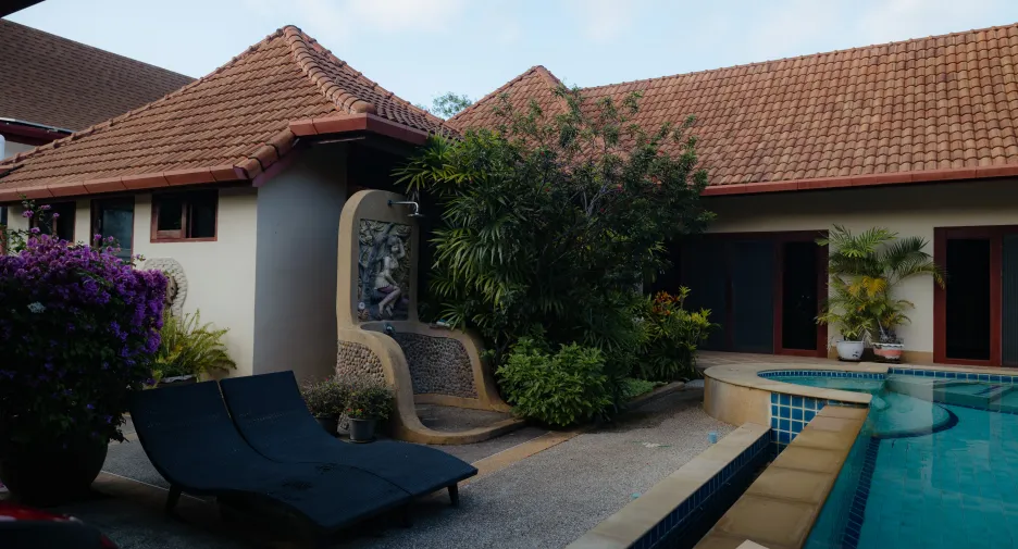 For sale and for rent 5 bedrooms villa in Mueang Phuket, Phuket