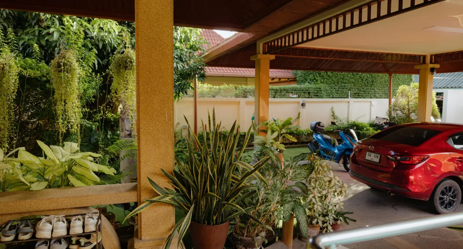 For sale and for rent 5 bedrooms villa in Mueang Phuket, Phuket