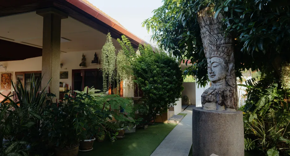 For sale and for rent 5 bedrooms villa in Mueang Phuket, Phuket
