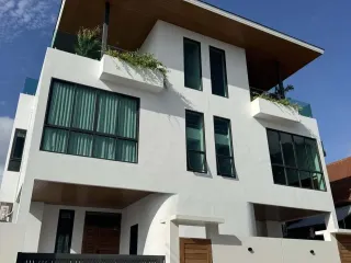 For sale 3 bedrooms villa in Mueang Phuket, Phuket