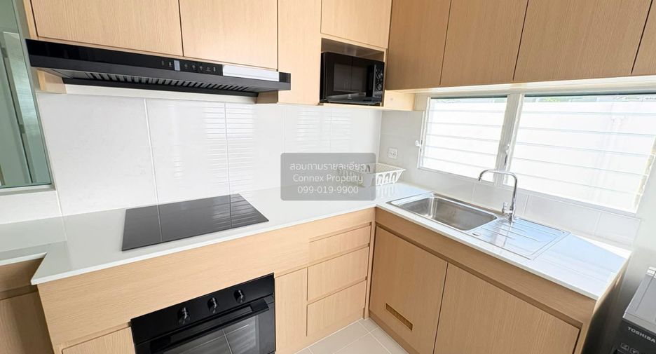 For rent 4 bedrooms house in Bang Phli, Samut Prakan