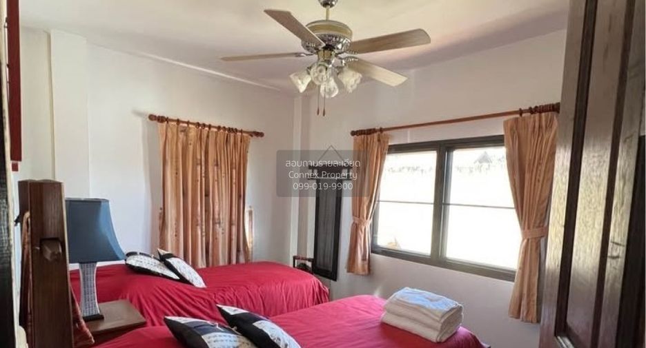 Casa en alquiler de 5 habitaciones en Mueang Phuket, Phuket