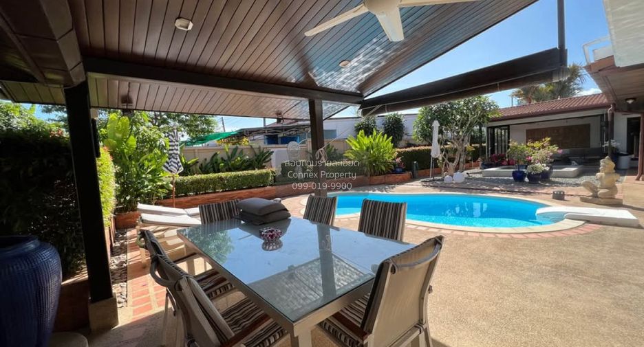 Casa en alquiler de 5 habitaciones en Mueang Phuket, Phuket