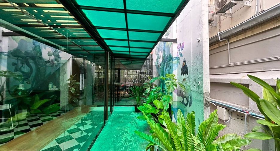 À louer 1 chambre maison de ville à Sathon, Bangkok