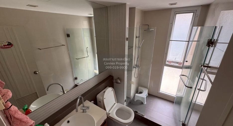 For rent 1 bed condo in Phra Khanong, Bangkok