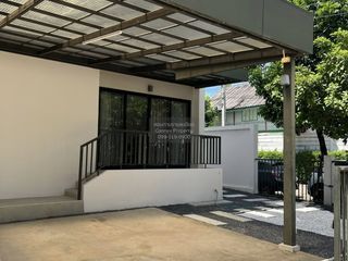 Reihenhaus zur Miete mit 3 Zimmer in Saphan Sung, Bangkok