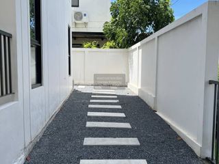 Reihenhaus zur Miete mit 3 Zimmer in Saphan Sung, Bangkok
