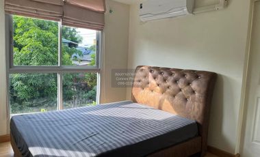 Wohnung zur Miete mit 1 Zimmer in Phra Khanong, Bangkok