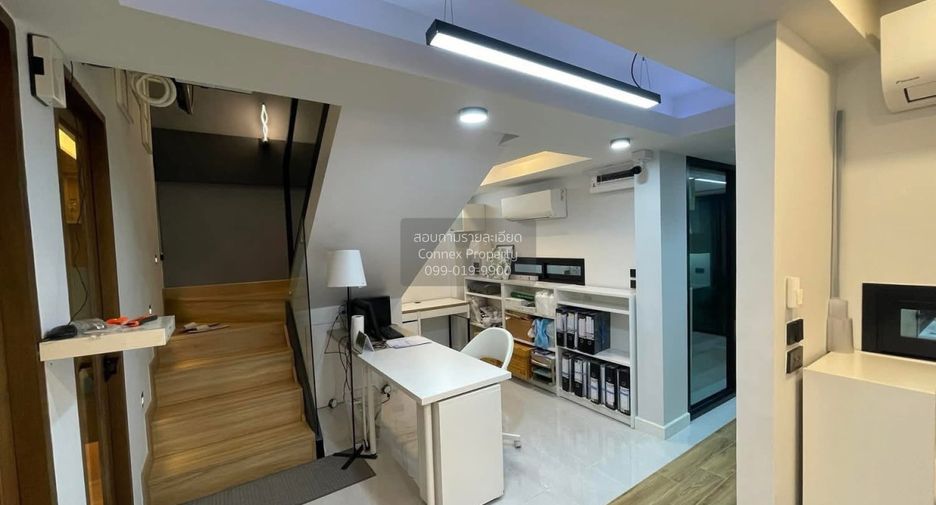 ให้เช่า 3 ห้องนอน ทาวน์เฮ้าส์ ใน บางกะปิ, กรุงเทพฯ