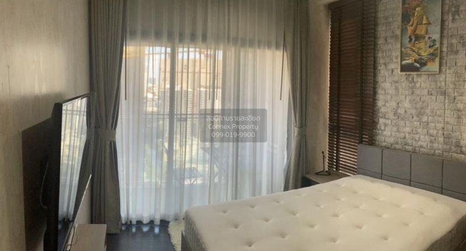 For rent 1 bed condo in Huai Khwang, Bangkok