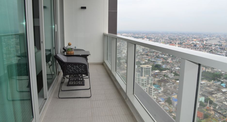 For sale and for rent 2 bedrooms condo in Sathon, Bangkok
