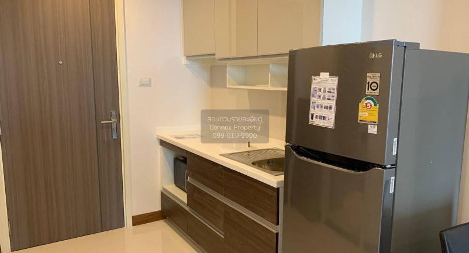 Condo en alquiler de 1 habitaciones en Khlong San, Bangkok