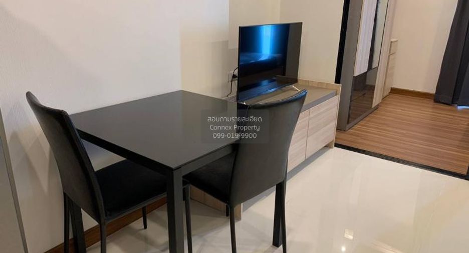 Condo en alquiler de 1 habitaciones en Khlong San, Bangkok