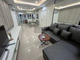 À louer 2 chambres condo à Bang Kho Laem, Bangkok