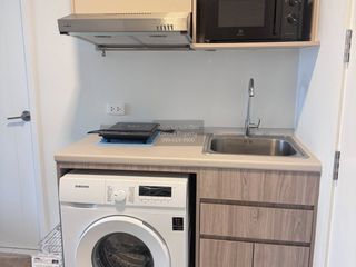 Аренда 1 кровать кондо в Пхра Кханонг, Бангкок