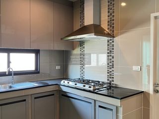 Haus zur Miete mit 4 Zimmer in Prawet, Bangkok