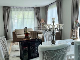 Haus zur Miete mit 4 Zimmer in Prawet, Bangkok