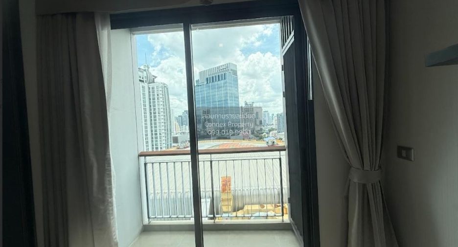 Condo en alquiler de 1 habitaciones en Khlong Toei, Bangkok