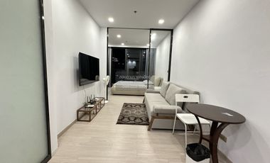 Wohnung zur Miete mit 1 Zimmer in Huai Khwang, Bangkok
