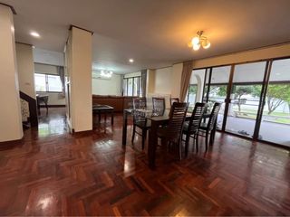 For rent 5 bedrooms house in Suan Luang, Bangkok