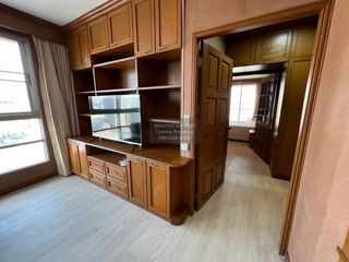 For rent 3 bedrooms condo in Ratchathewi, Bangkok