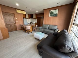 For rent 3 bedrooms condo in Ratchathewi, Bangkok