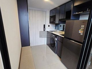 For rent 2 bedrooms condo in Bang Rak, Bangkok