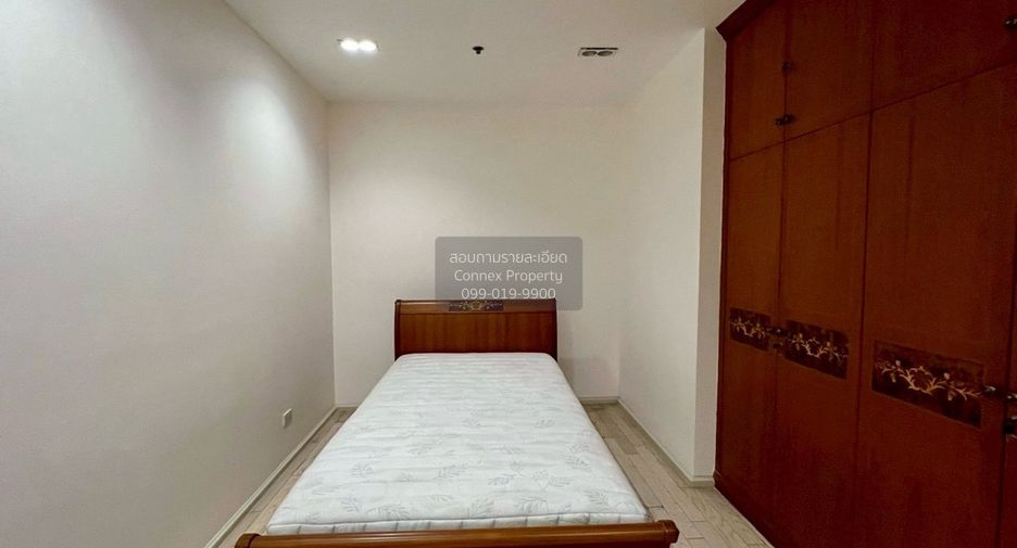 For rent 2 ベッドルーム condo in Watthana, Bangkok