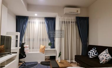 Wohnung zur Miete mit 1 Zimmer in Huai Khwang, Bangkok