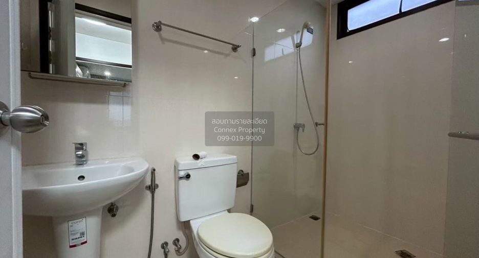 À louer 2 chambres condo à Bang Na, Bangkok