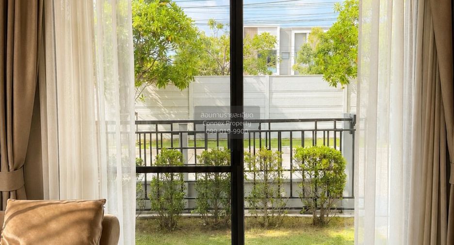 Casa en alquiler de 3 habitaciones en Bang Phli, Samut Prakan