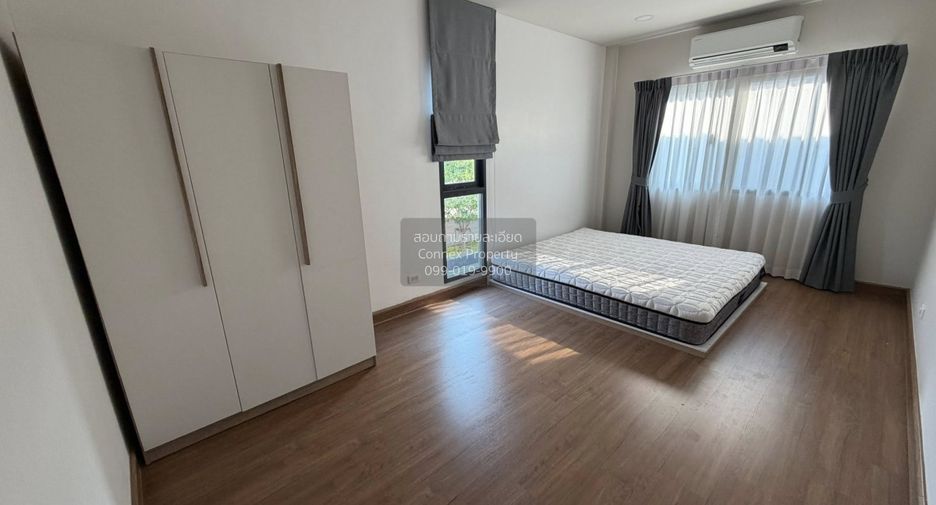Casa en alquiler de 3 habitaciones en Bang Phli, Samut Prakan