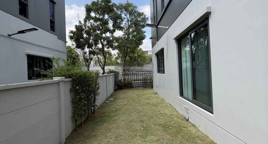 Casa en alquiler de 3 habitaciones en Bang Phli, Samut Prakan