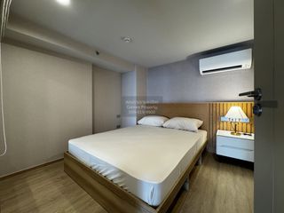For rent 2 bedrooms condo in Bang Rak, Bangkok