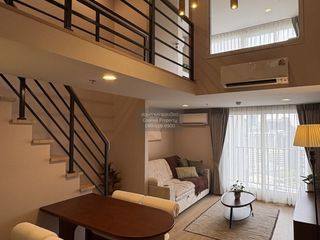For rent 2 bedrooms condo in Bang Rak, Bangkok