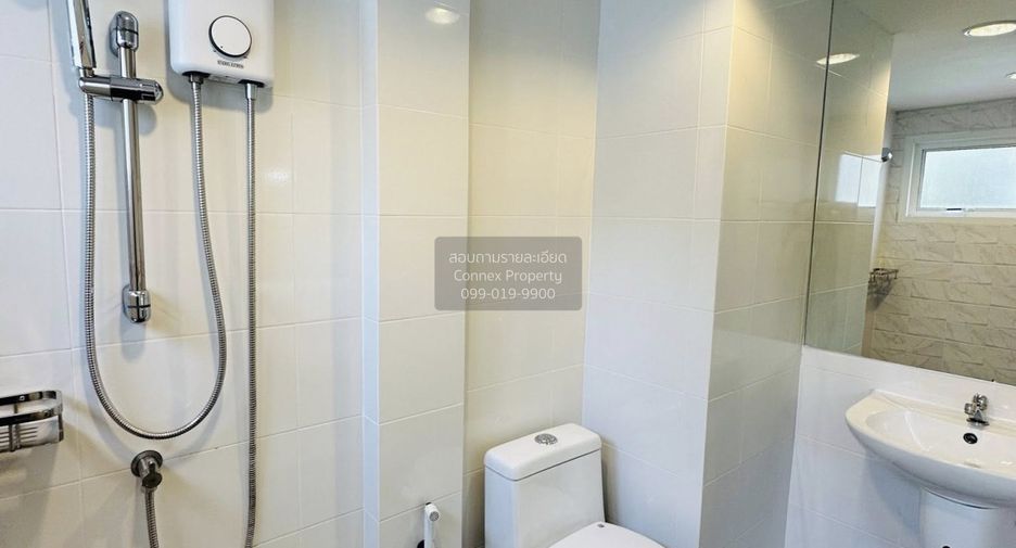 For rent 2 bedrooms house in Wang Thonglang, Bangkok