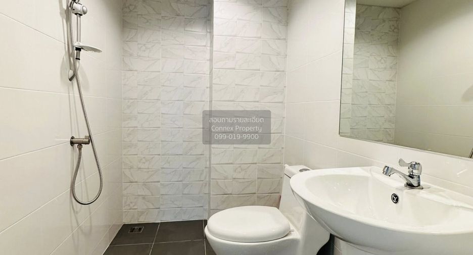 For rent 2 bedrooms house in Wang Thonglang, Bangkok