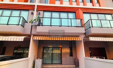 For rent 4 ベッドルーム townhouse in Prawet, Bangkok