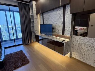 For rent 1 bed condo in Bang Rak, Bangkok