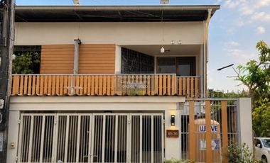 For rent 2 bedrooms townhouse in Bang Na, Bangkok