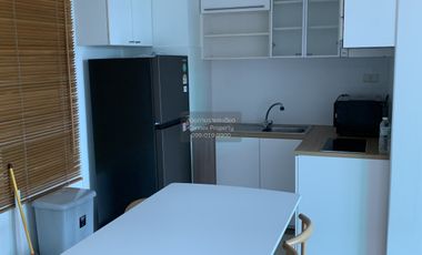 Condo en alquiler de 1 habitaciones en Yan Nawa, Bangkok