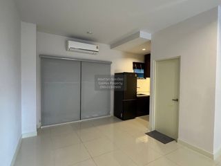 For rent 3 bedrooms townhouse in Bang Phli, Samut Prakan