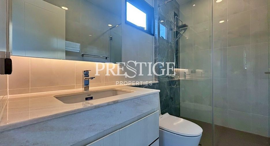 For rent 4 bedrooms house in East Pattaya, Pattaya